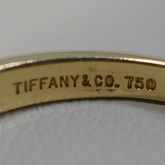 18KY Gold Tiffany Pearl Ring - Picture 7 of 7